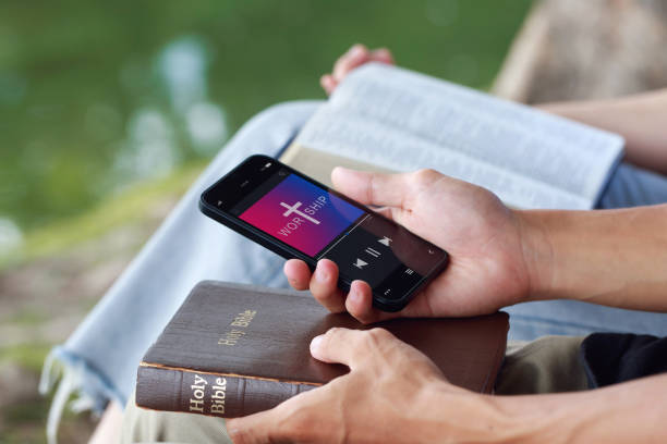 Incorporating Online Prayer Resources into Your Daily Life